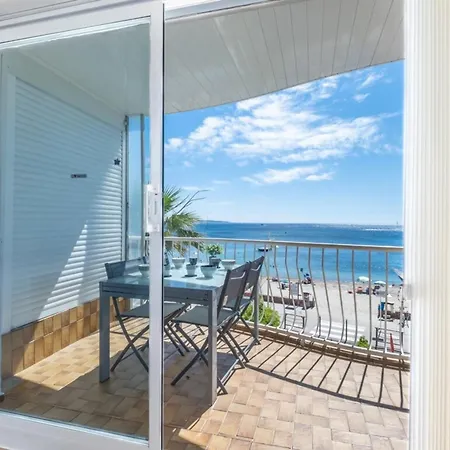 Rare! 2-br Seafront Appartamento *